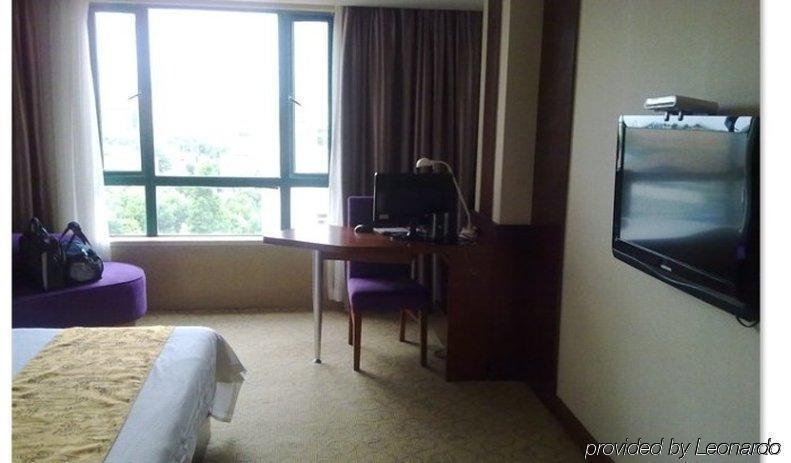 Baolong Homelike Hotel - Wusong Branch Sanghaj Kültér fotó