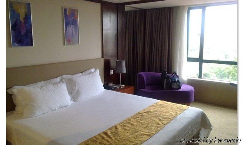 Baolong Homelike Hotel - Wusong Branch Sanghaj Kültér fotó